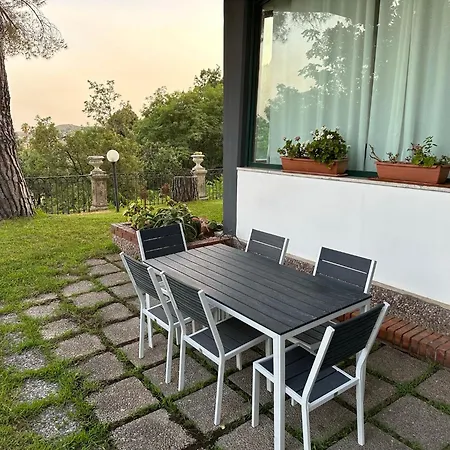 Roccia Scura Dell'etna זפראנה אטניאה