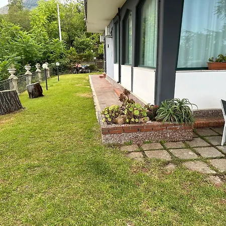 Roccia Scura Dell'etna בית נופש זפראנה אטניאה