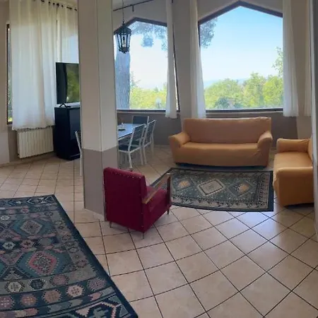 Holiday home Roccia Scura Dell'etna Zafferana Etnea